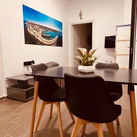 La Perla Del Sur Apartment *